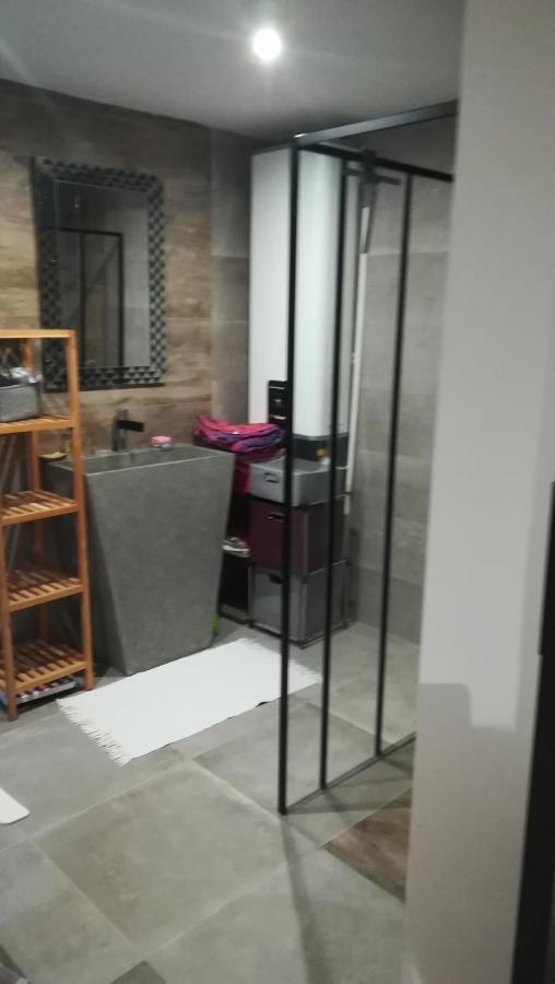 Maryse Hotel Douvrin Kamer foto